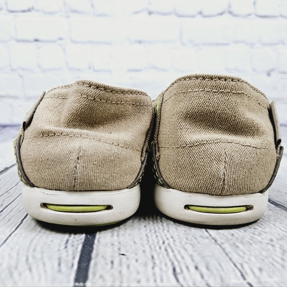 CROCS | stretch canvas comfort slipon flats - Picture 5 of 8